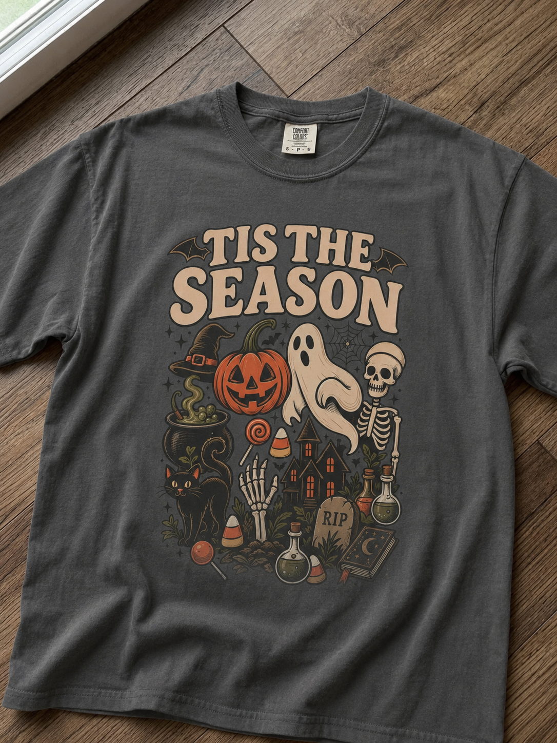 Halloween T-Shirt — 'Tis the Season' Vintage Spooky